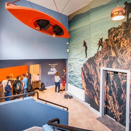 Wild Atlantic Hostel Лийнан Екстериор снимка